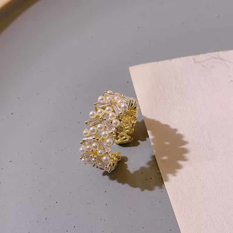 Quinn™ | Pearl Leaf Ring