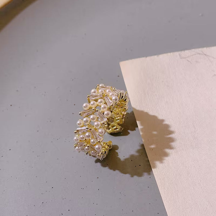 Quinn™ | Pearl Leaf Ring