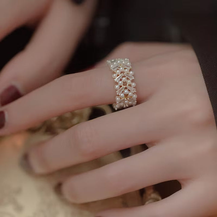 Quinn™ | Pearl Leaf Ring