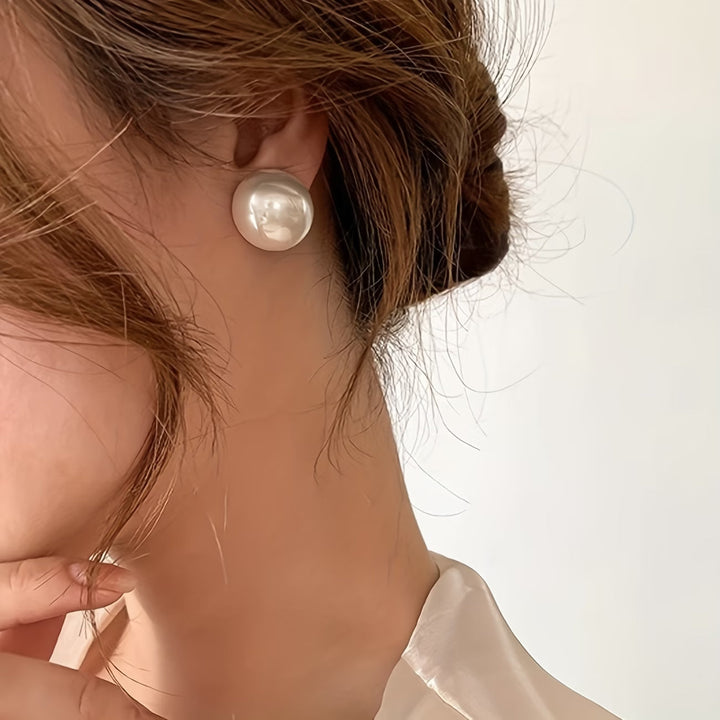 Kaia™ | Statement Pearl Stud Earrings
