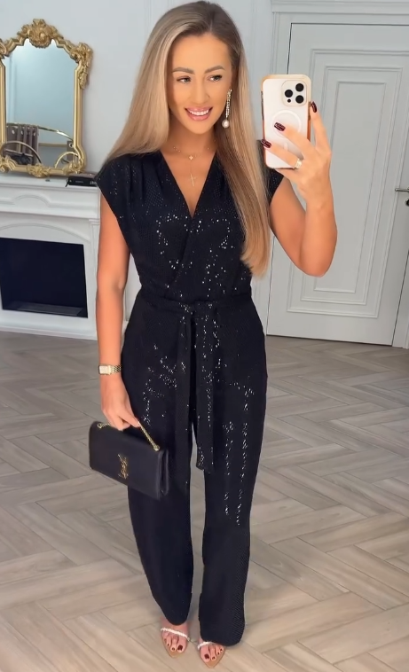 Plain jumpsuit with tie detail