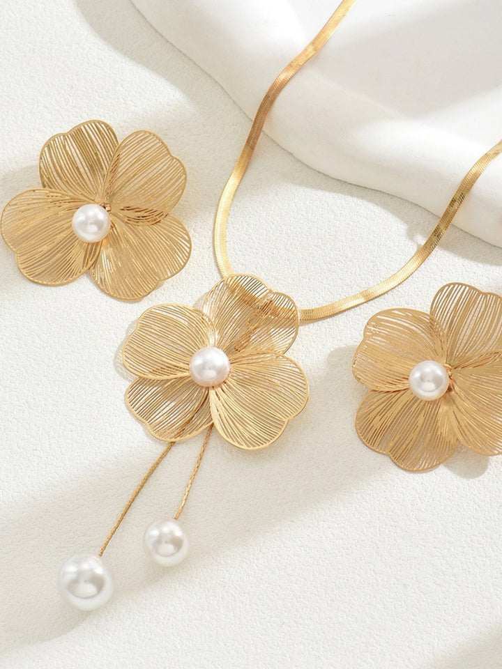 Flowers Inlaid With Pearls Necklace And Earrings Jewelry Sets