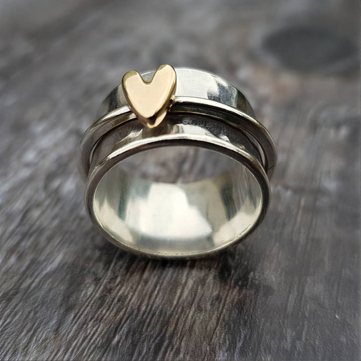 Alba™ | Golden Heart Ring