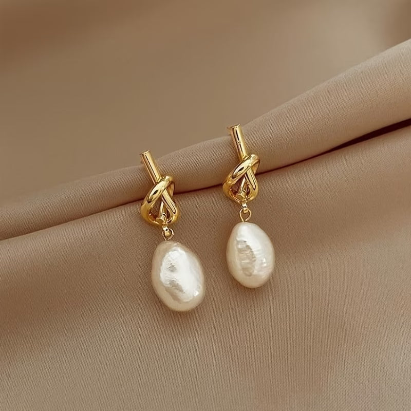 Helena™ | Knotted Pearl Elegance Earrings