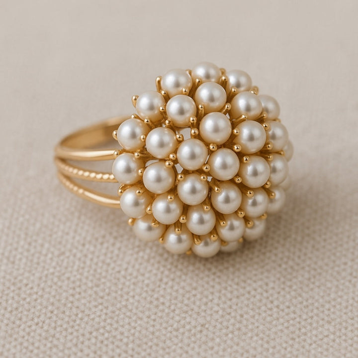 Pia™ | Inlaid Pearl Gold Ring