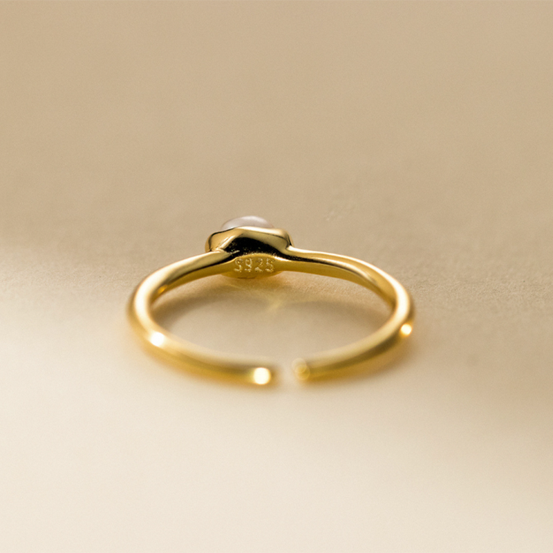 Priya™ | Baroque Pearl Ring