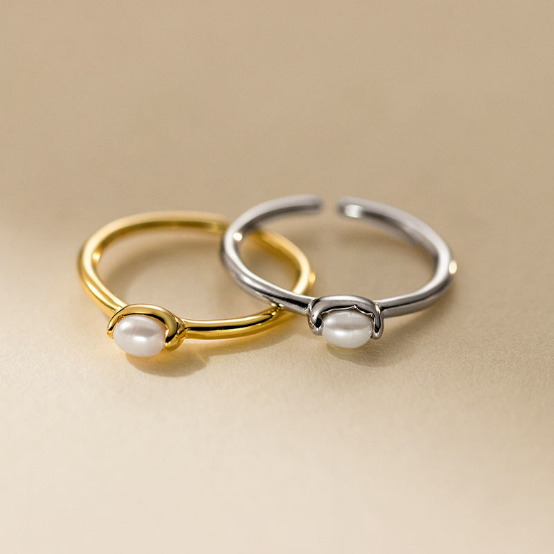 Priya™ | Baroque Pearl Ring