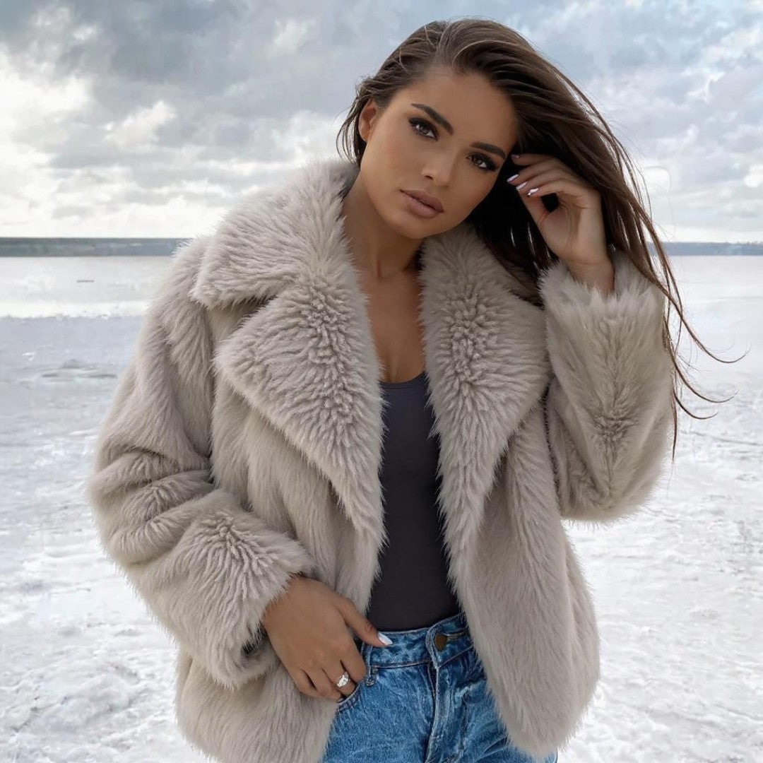 Luna - Furrcoat