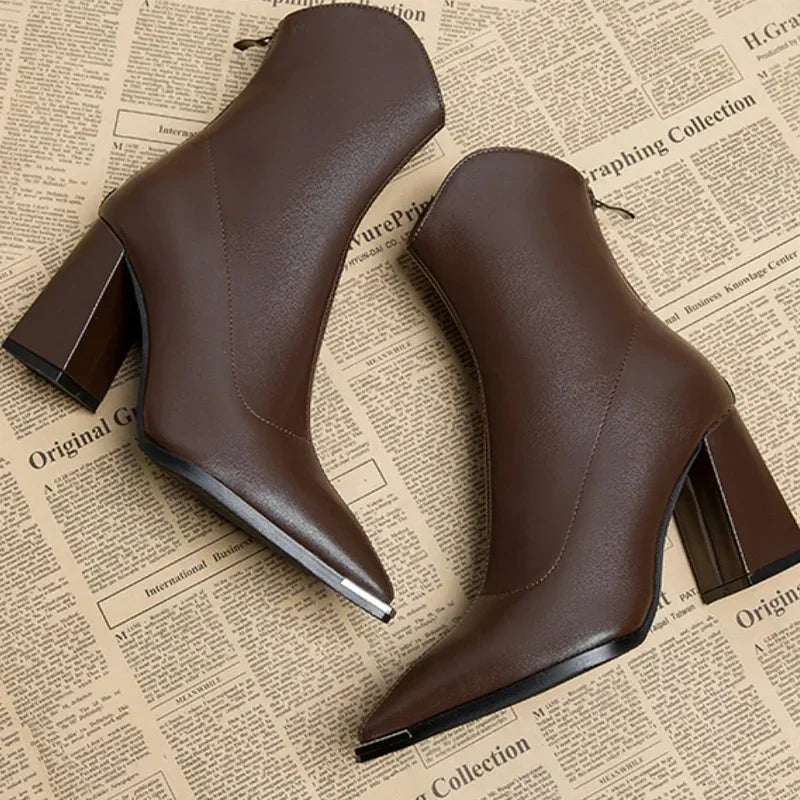 Nox™ | Chrome-Tip Chelsea Boots