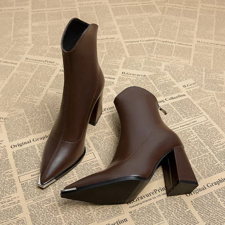 Nox™ | Chrome-Tip Chelsea Boots
