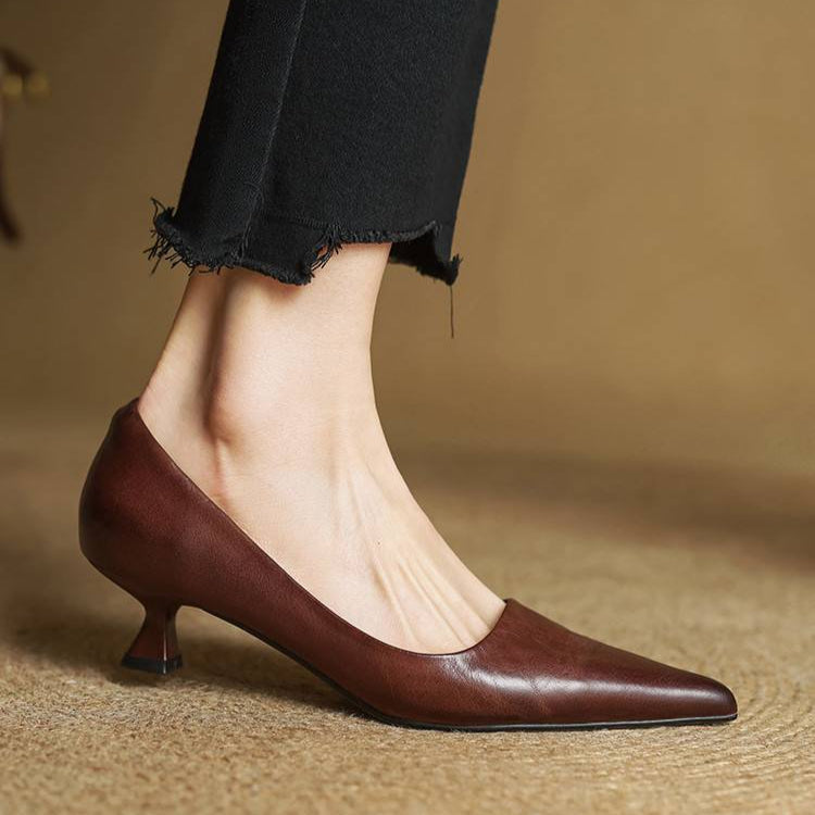 Sarah™ | Pointed-Toe Leather Pumps