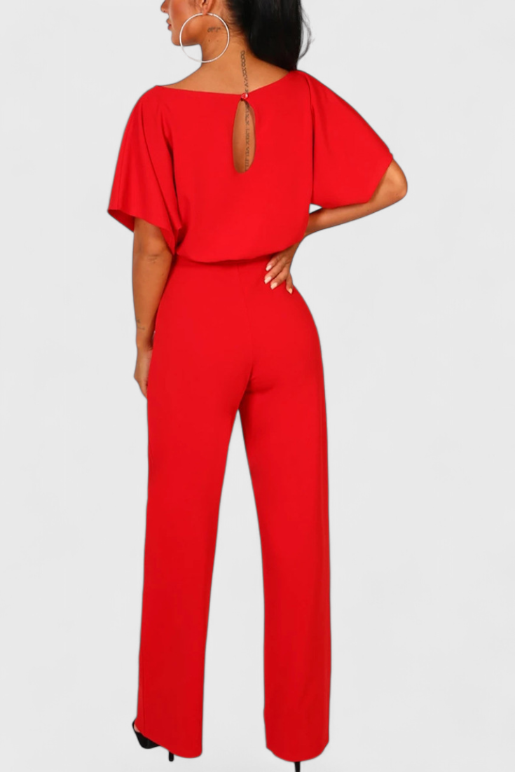 Evie Mono Chic in Fluid Silhouette