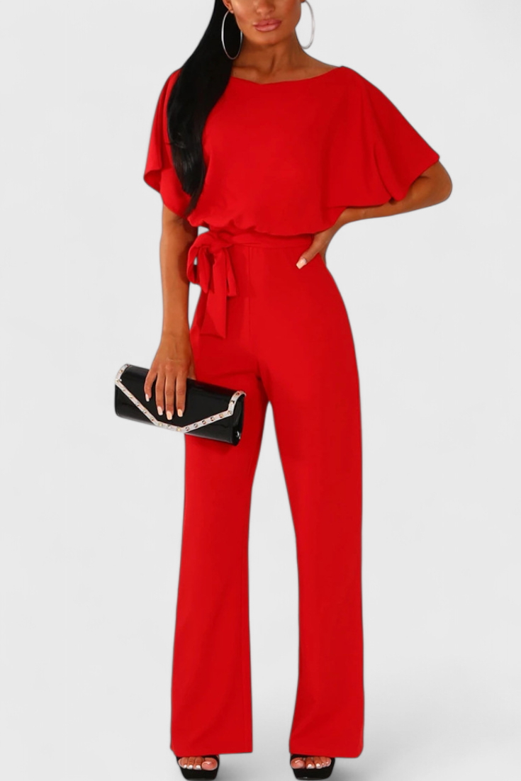 Evie Mono Chic in Fluid Silhouette
