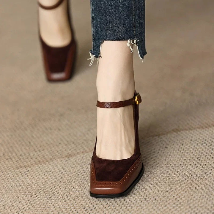 Ellie™ | Classic Leather Pumps