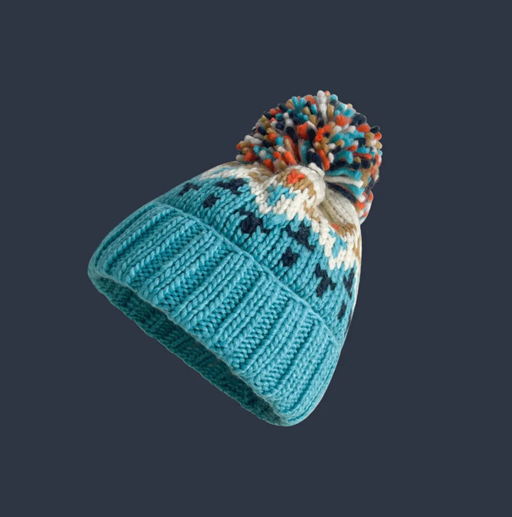 Tamara™ | Cosy Snowflake Pom Beanie