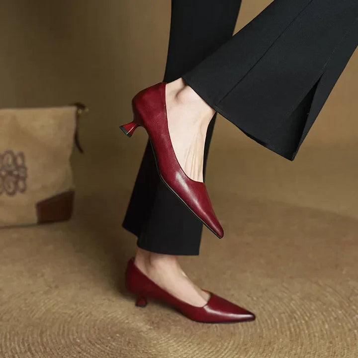Sarah™ | Pointed-Toe Leather Pumps
