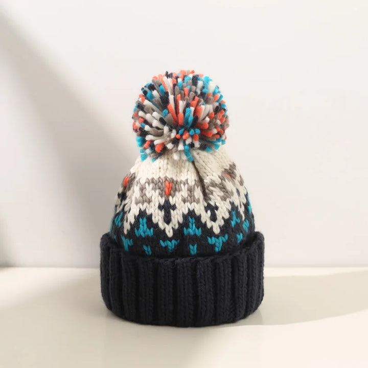 Tamara™ | Cosy Snowflake Pom Beanie