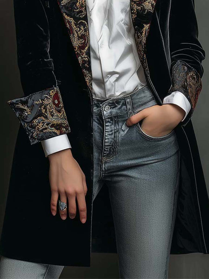 Regina | Baroque Slim-Fit Blazer