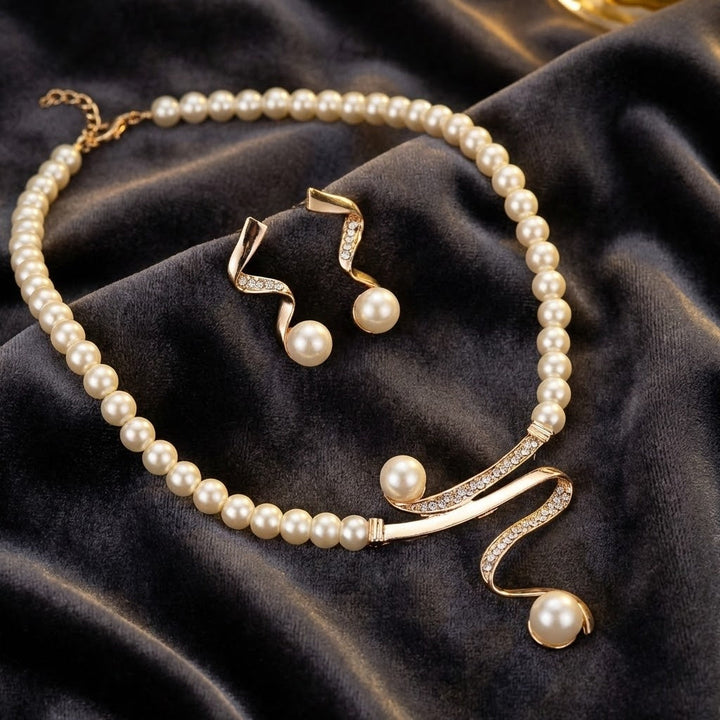 Vivienne™ | Natural Pearl Necklace Set