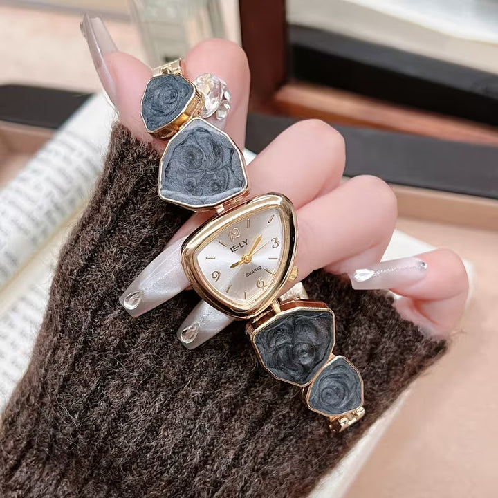 Noor™ | Pearl Stone Gold Bracelet Watch