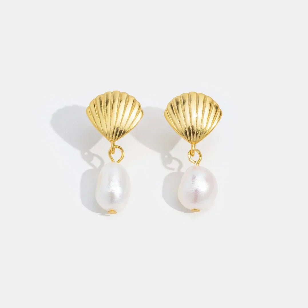 Valentina™ | Gold Shell Pearl Earrings