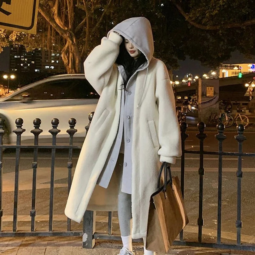 Lola | Lambswool Hooded Jacket